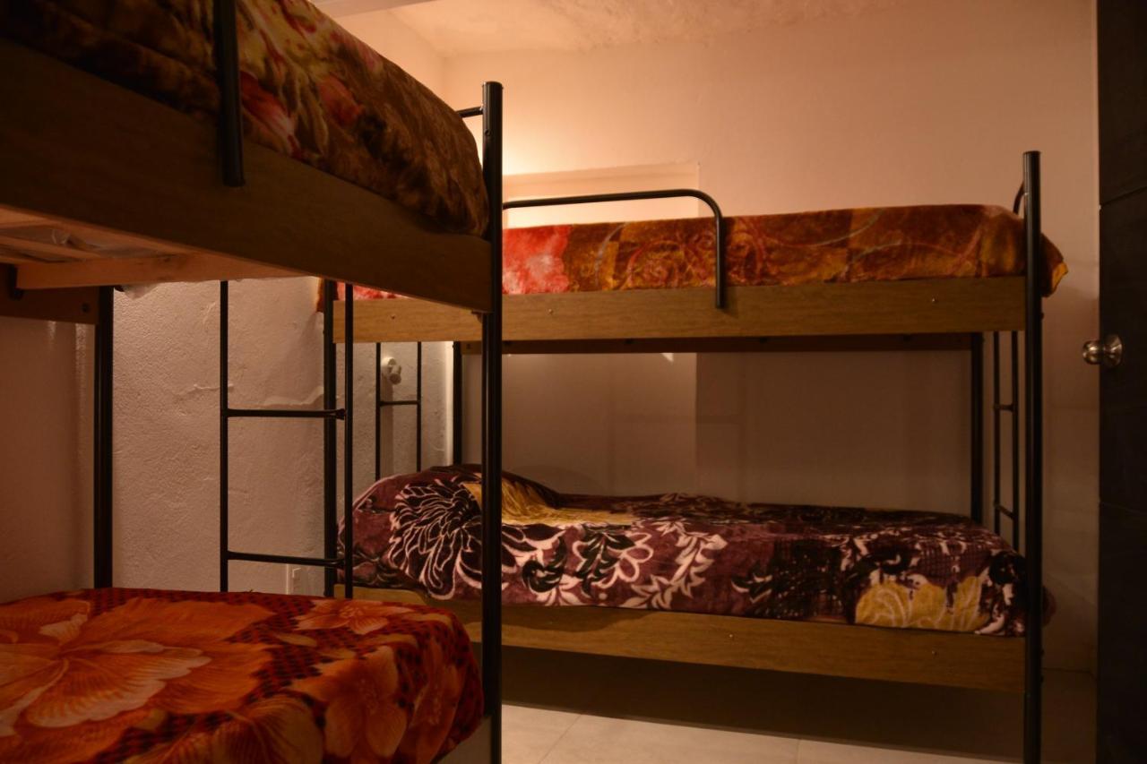 Piano Sur Hostel Montevideo Ngoại thất bức ảnh